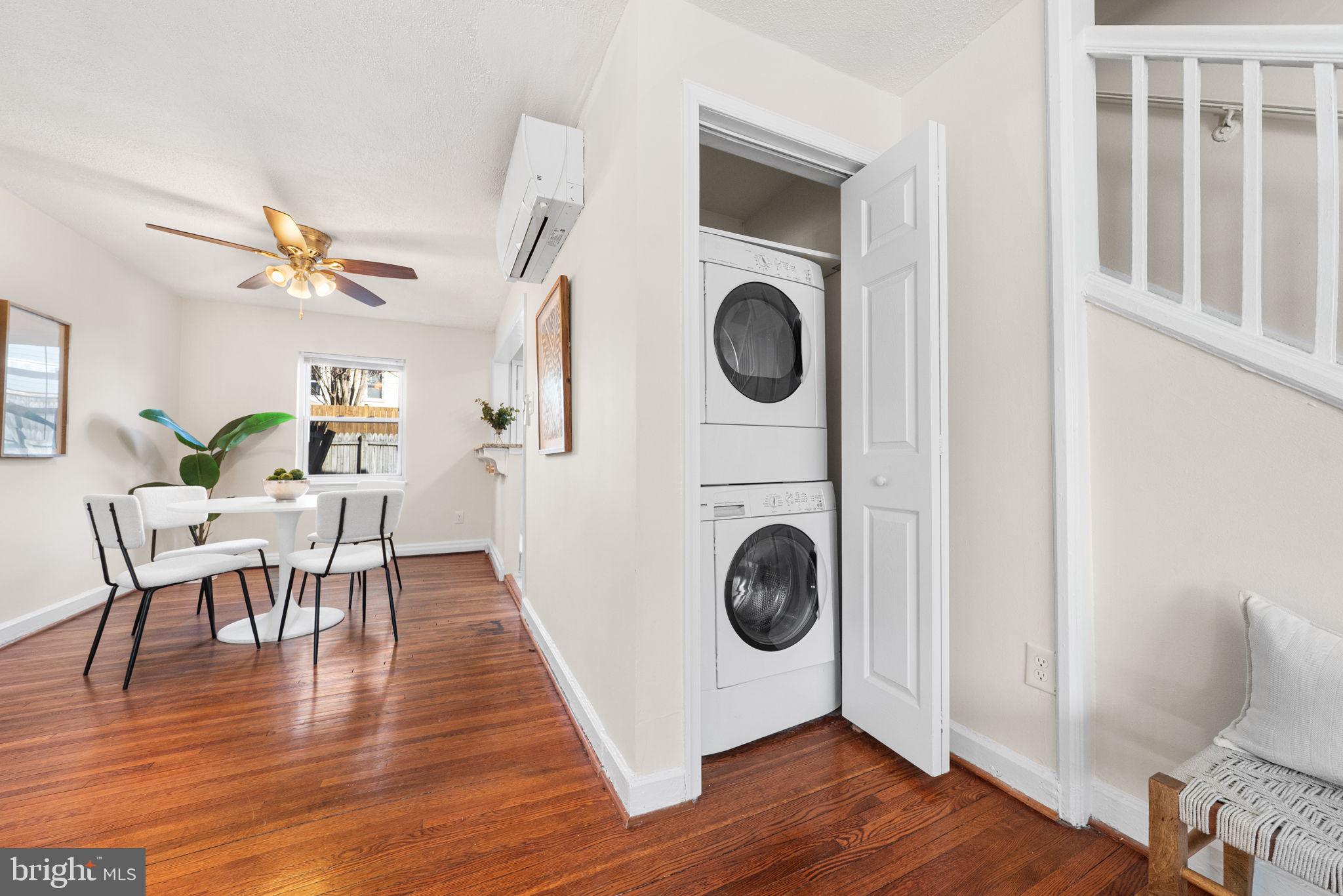 2803 16th Road South, Unit 2803A Arlington, VA 22204 - Photo 8 of 17 In Unit Washer/Dryer