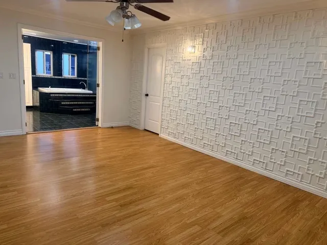 $4,900 | 19608 Runnymede Street, Reseda, CA 91335