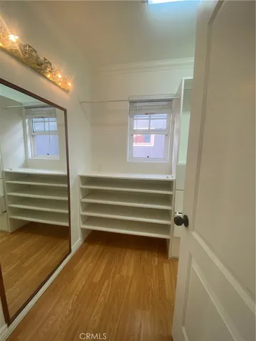 $4,900 | 19608 Runnymede Street, Reseda, CA 91335