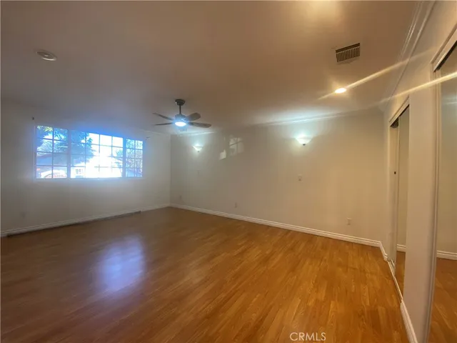 $4,900 | 19608 Runnymede Street, Reseda, CA 91335