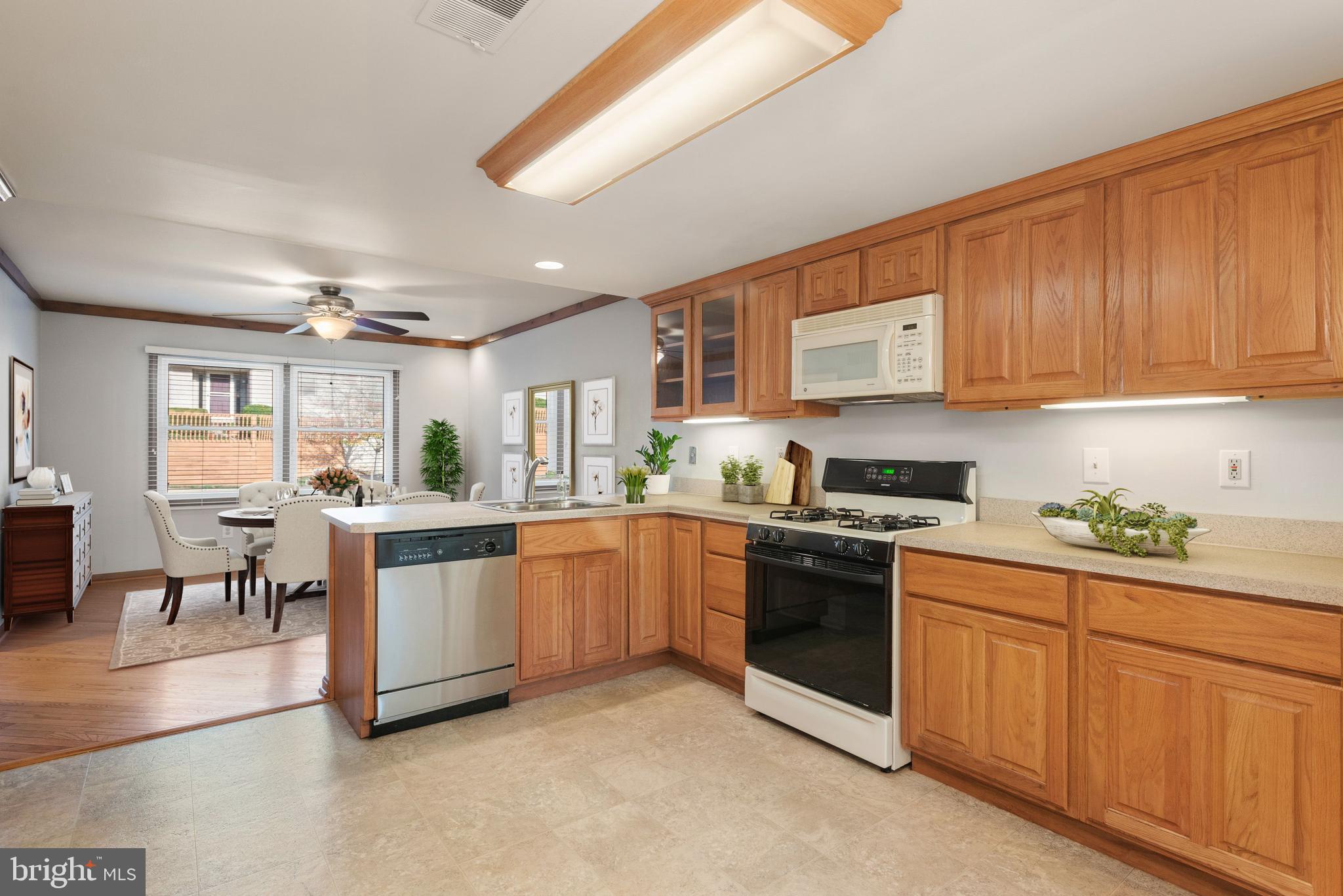 12 Woodstream Drive Chesterbrook, PA 19087 - Photo 7 of 28 Gallery Image 7