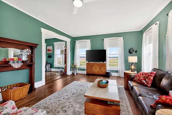 $279,900 | 18755 East County Road 750 North, Hope, IN 47246