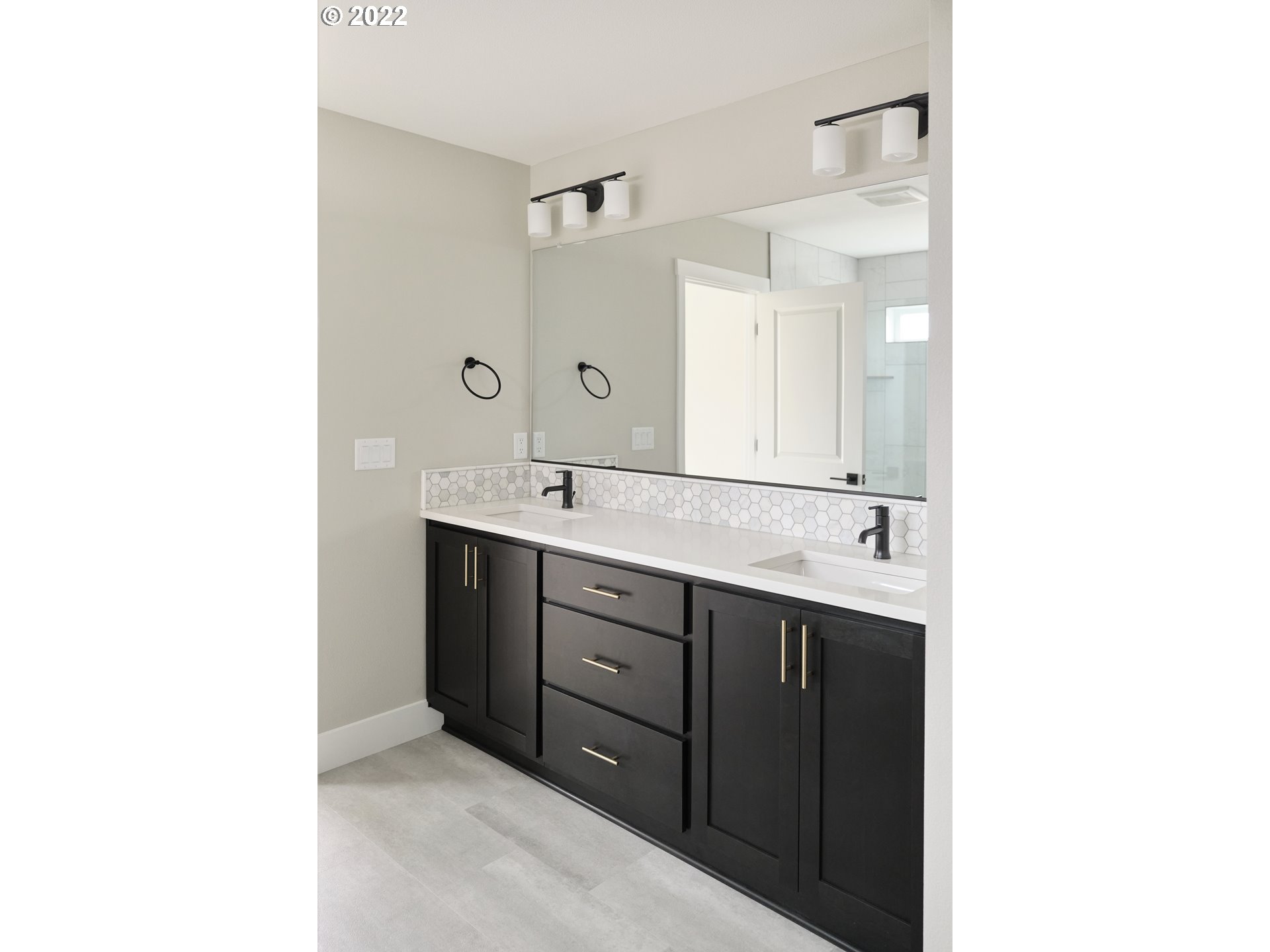 1301 South 41st Place Ridgefield, WA 98642 - Photo 17 of 22
