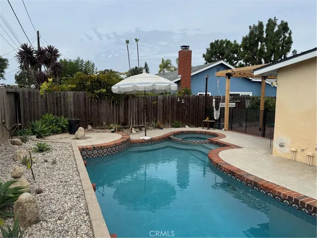 $6,500 | 851 St Clair Street, Costa Mesa, CA 92626