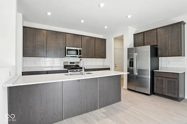 $488,142 | 5761 Greenbrier Court, Brownsburg, IN 46112