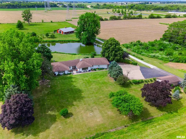 $799,000 | 3600 Broadway Street, Pekin, IL 61554