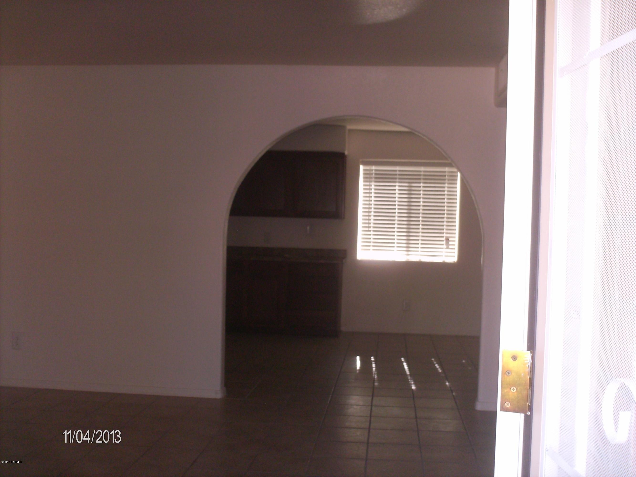 388 West Lerdo Road Tucson, AZ 85756 - Photo 5 of 13 Gallery Image 5