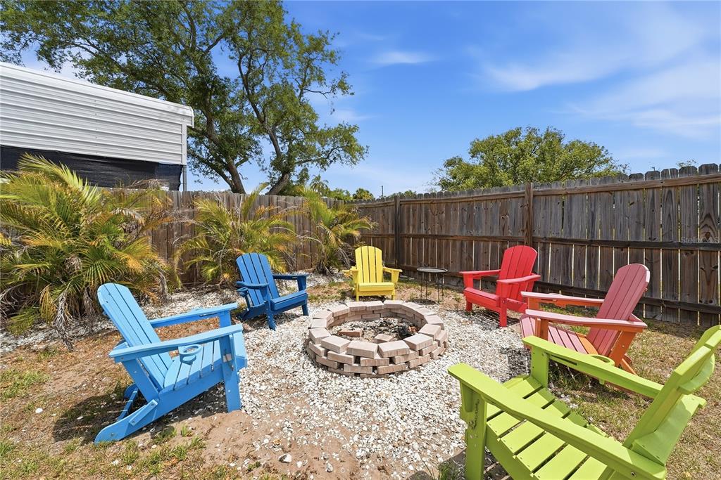 10437 52nd Avenue North St. Petersburg, FL 33708 - Photo 25 of 36