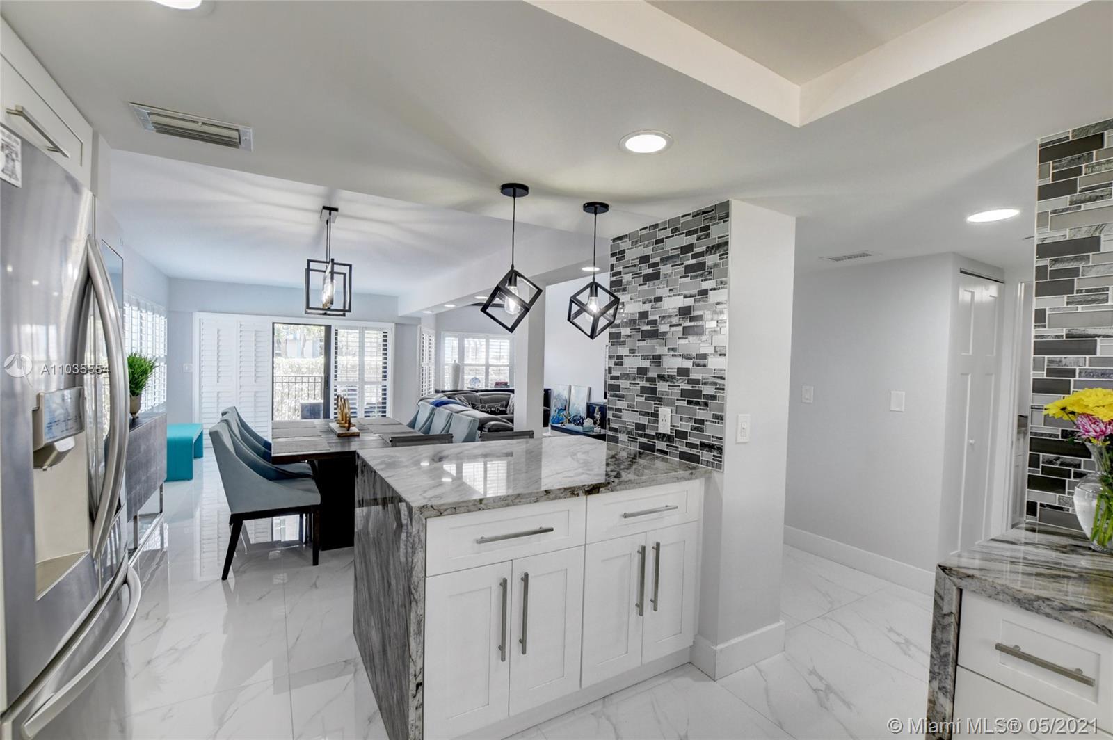 665 Southeast 21st Avenue, Unit 101 Deerfield Beach, FL 33441 - Photo 11 of 53