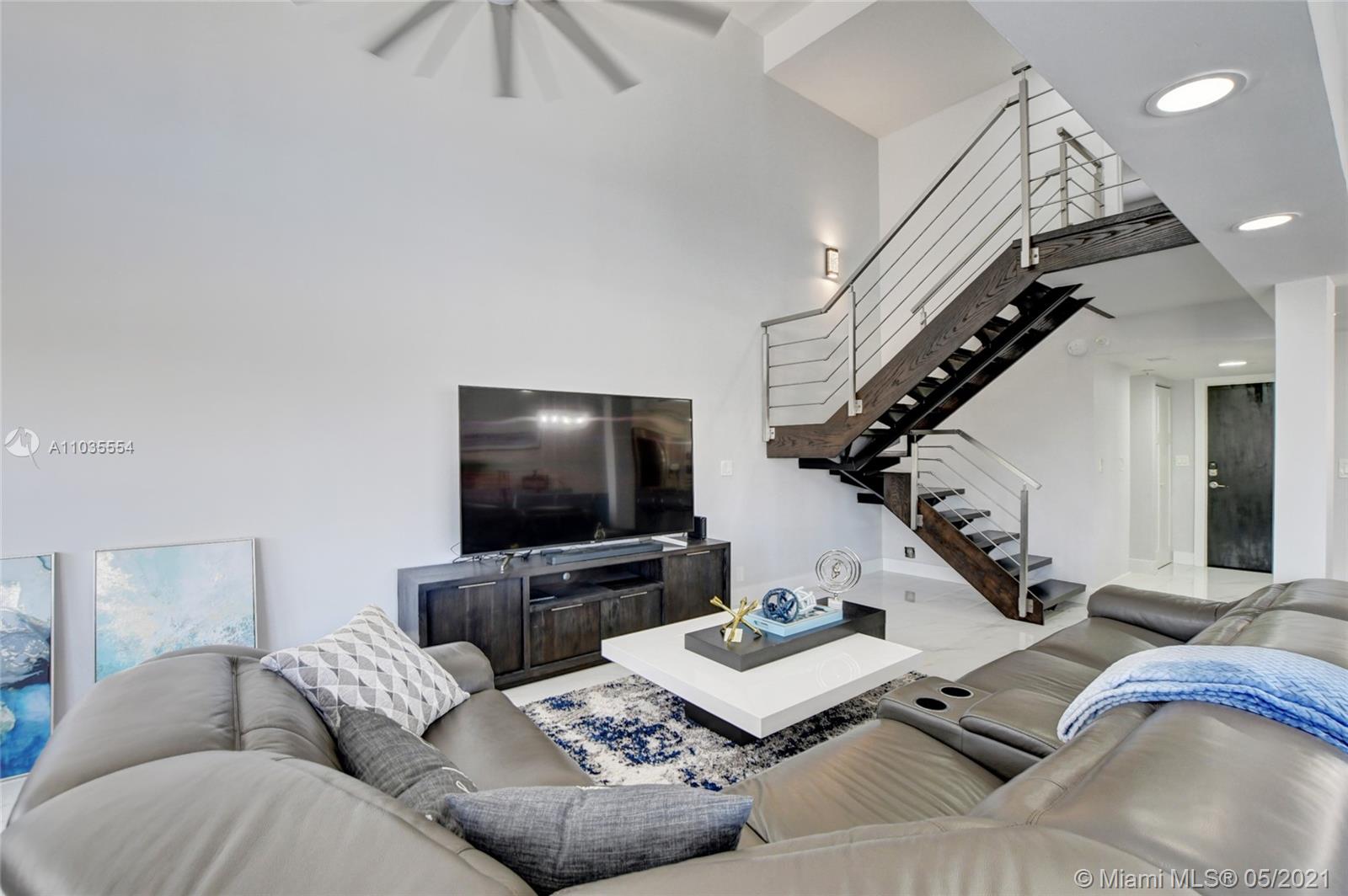 665 Southeast 21st Avenue, Unit 101 Deerfield Beach, FL 33441 - Photo 16 of 53