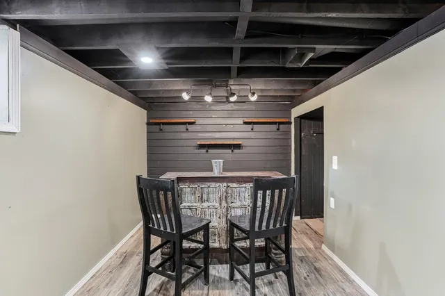 $435,000 | 5210 Mt Carmel Road, Carver, MN 55315