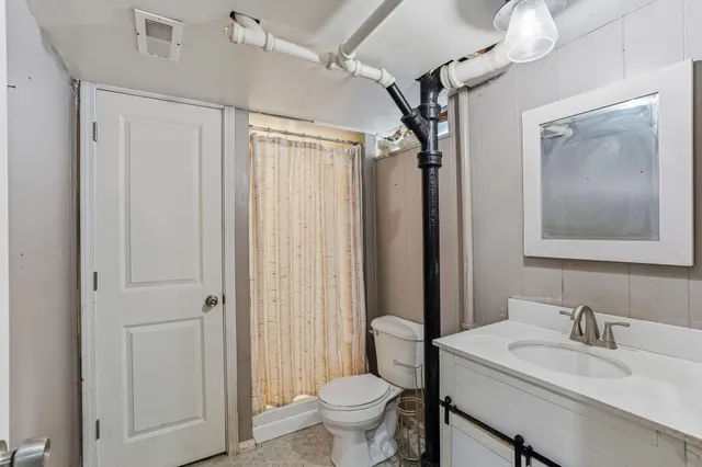 $435,000 | 5210 Mt Carmel Road, Carver, MN 55315