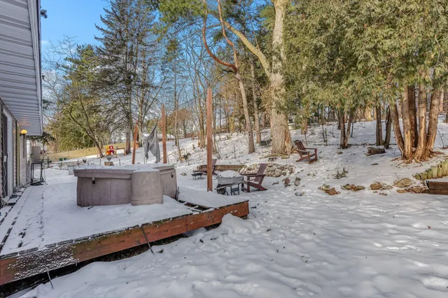 $435,000 | 5210 Mt Carmel Road, Carver, MN 55315