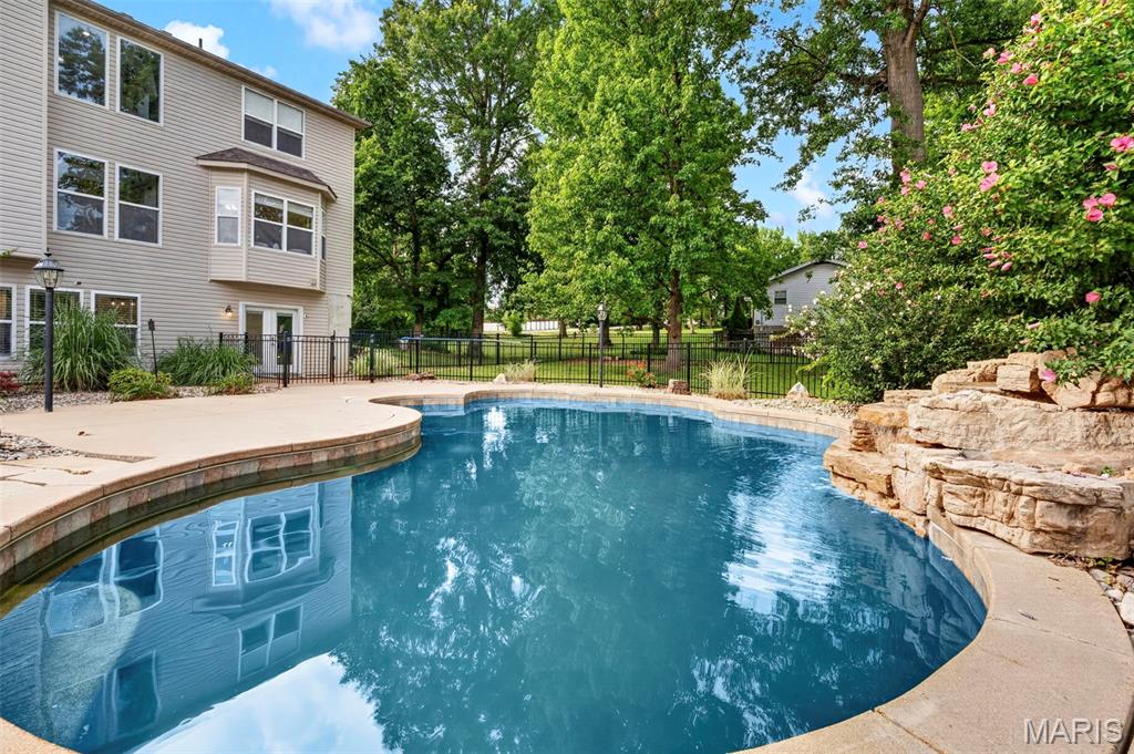 5628 Kerth Road St. Louis, MO 63128 - Photo 66 of 78