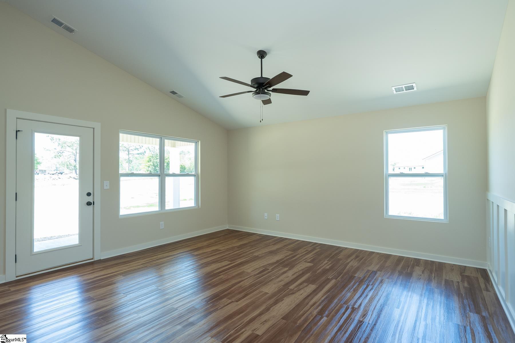 43 Simpson Creek Road Laurens, SC 29360 - Photo 19 of 29