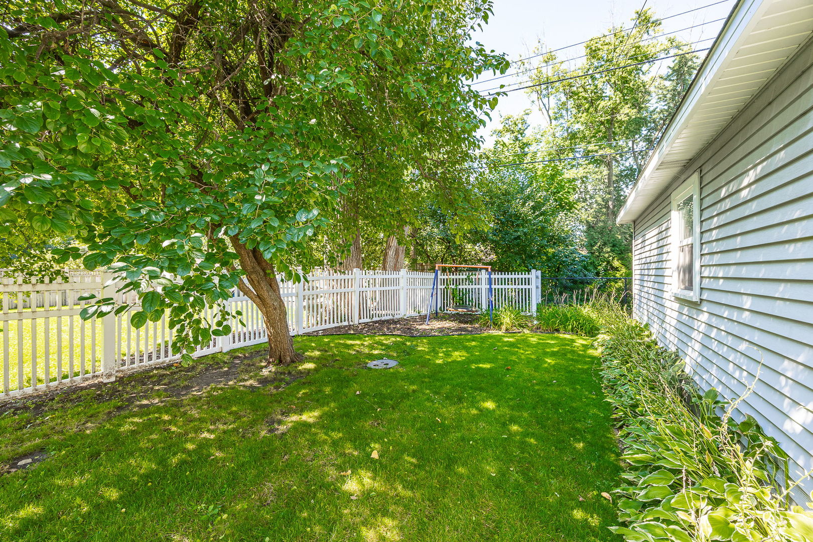 306 Northwood Road Riverside, IL 60546 - Photo 41 of 56 Gallery Image 41