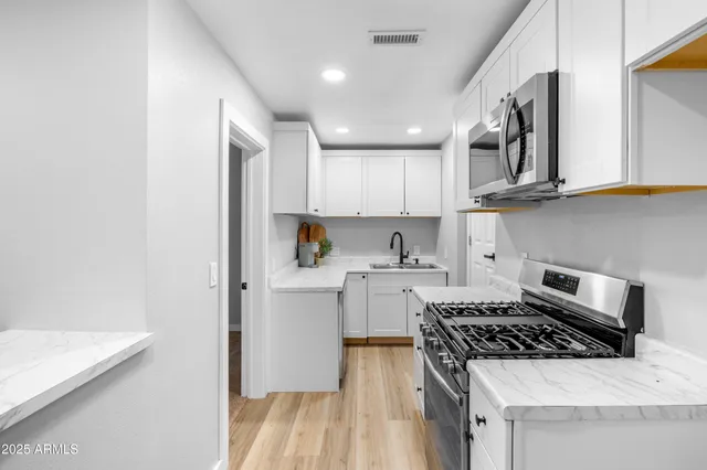 $749,900 | 3019 North Tam O'Shanter Drive, Unit 1, Flagstaff, AZ 86004