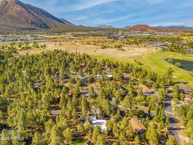 $749,900 | 3019 North Tam O'Shanter Drive, Unit 1, Flagstaff, AZ 86004