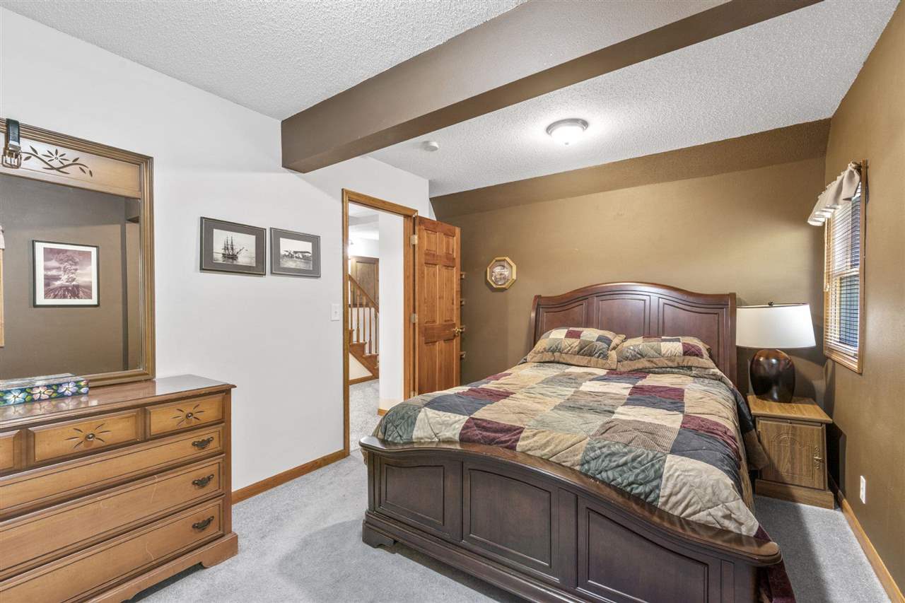 3098 Sandy Beach Road Northeast Swisher, IA 52338 - Photo 37 of 75 Gallery Image 37