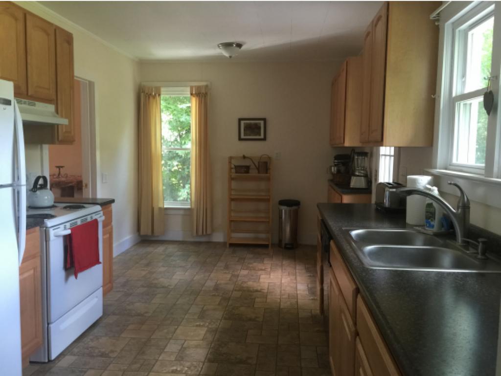 3 Meadow Lane Rutland, VT 05701 - Photo 5 of 33