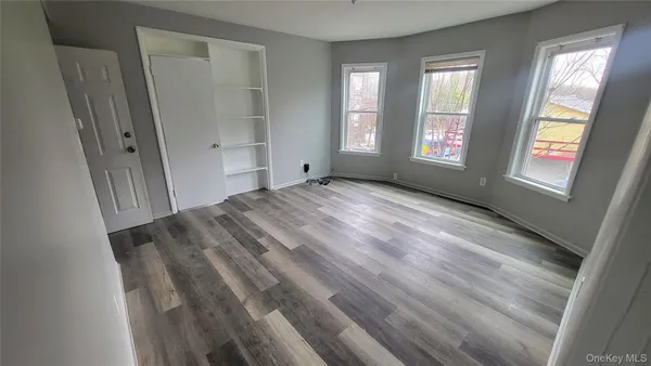 $2,100 | 174 South Avenue, Unit 2, Poughkeepsie, NY 12601