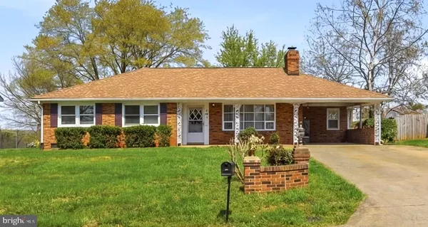 $375,000 | 613 Overlook Street, Culpeper, VA 22701