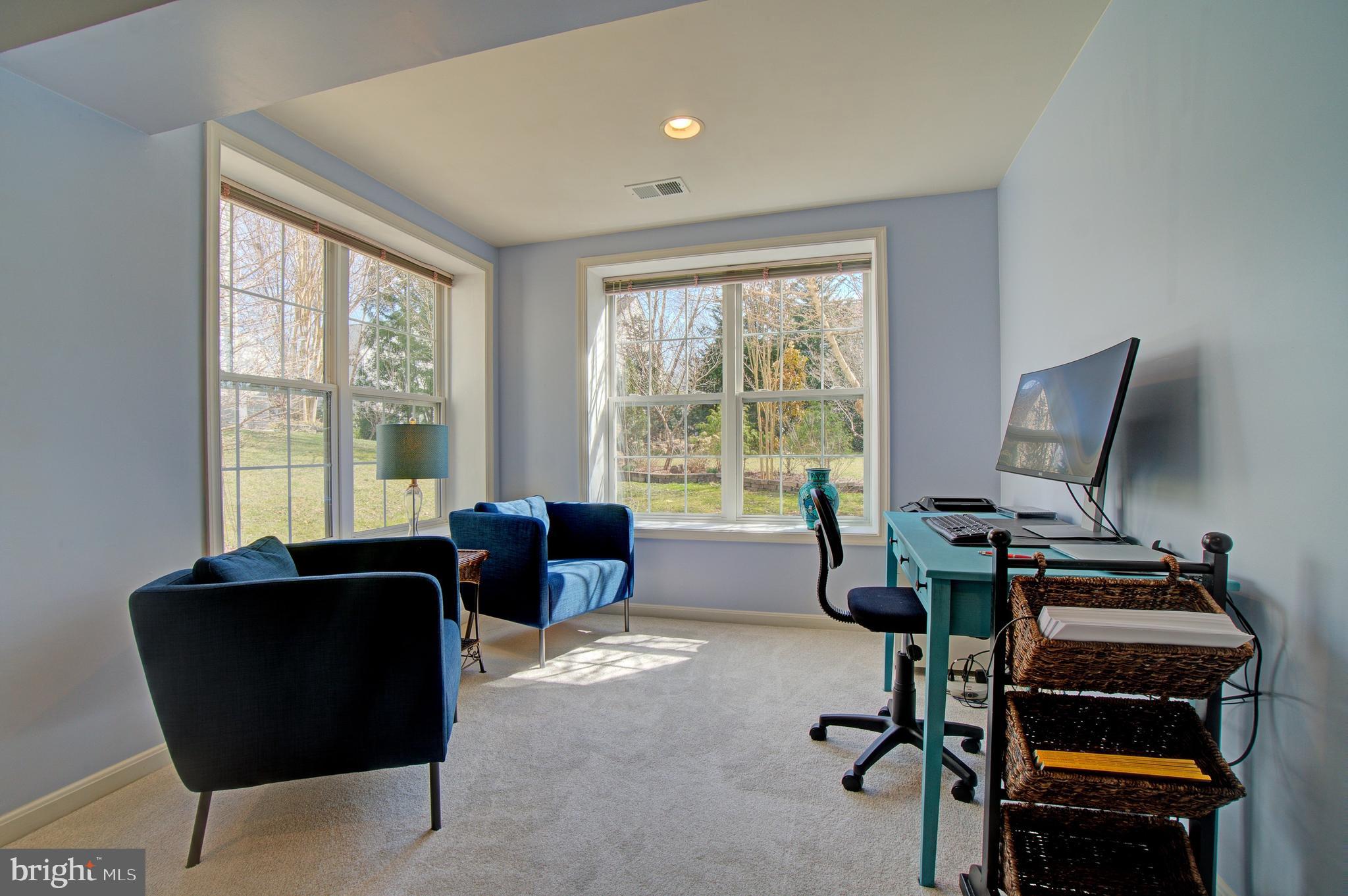 12407 Brown Fox Way Reston, VA 20191 - Photo 39 of 45 2nd set of office or den - lower level
