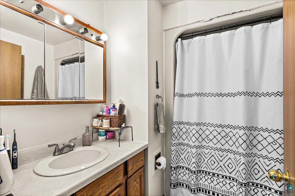 1612 East 6th Street Duluth, MN 55812 - Photo 19 of 37