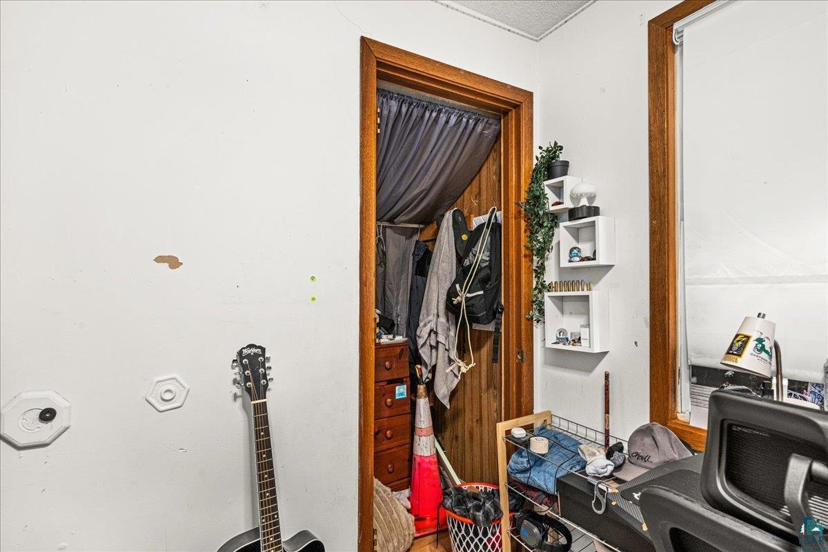 1612 East 6th Street Duluth, MN 55812 - Photo 34 of 37