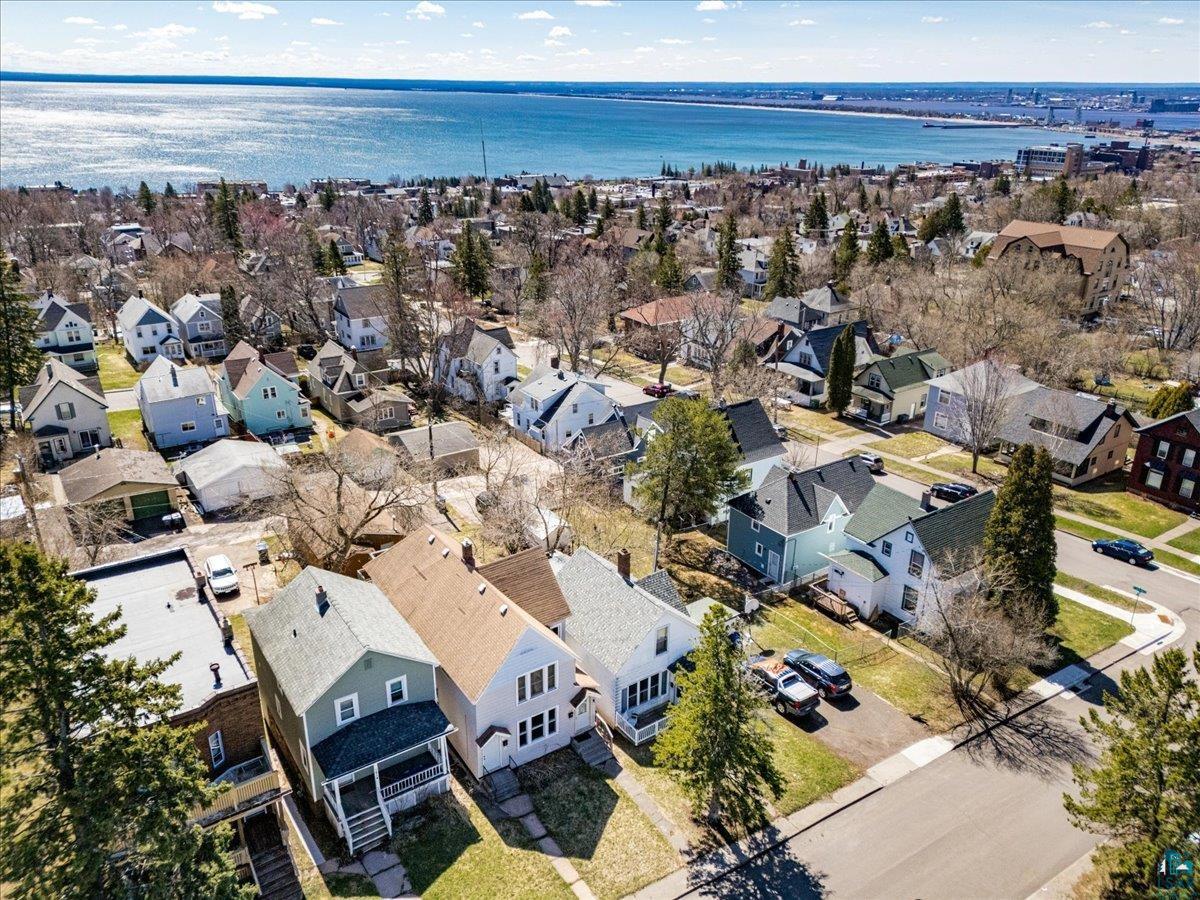 1612 East 6th Street Duluth, MN 55812 - Photo 6 of 37