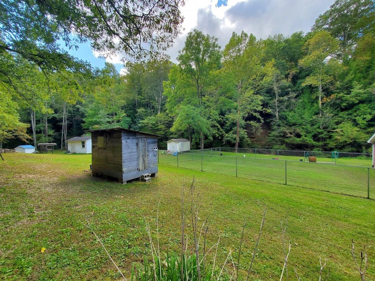 725 Huff School Road McKee, KY 40447 - Photo 12 of 35 Photo 12