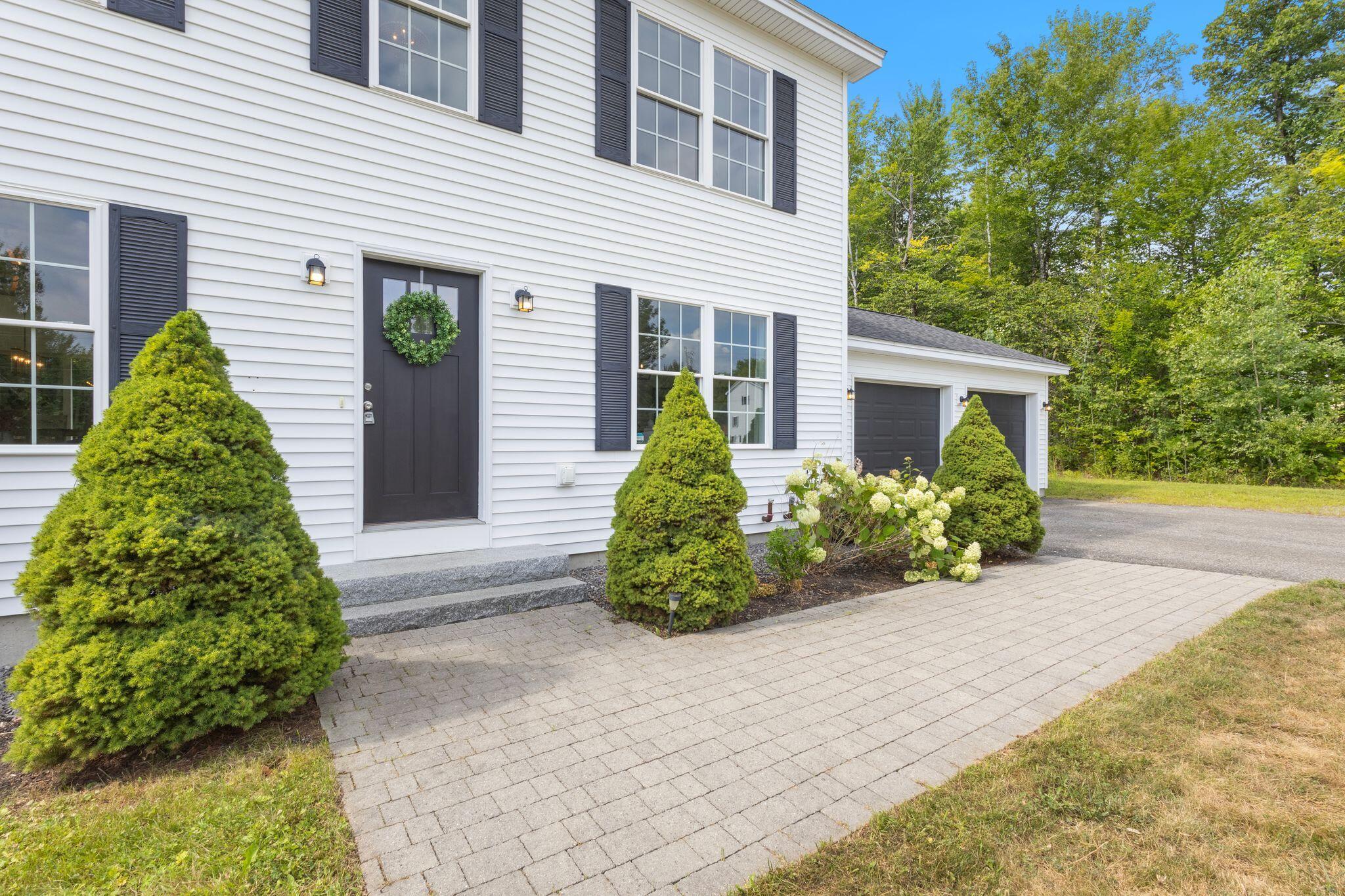 30 Richard Road Sidney, ME 04330 - Photo 9 of 54 Front Walkway