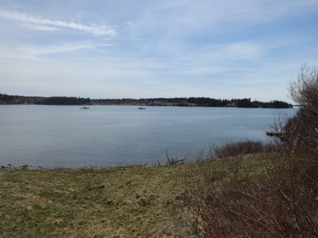 94 Dix Point Road Bernard, ME 04612 - Photo 18 of 20 Photo