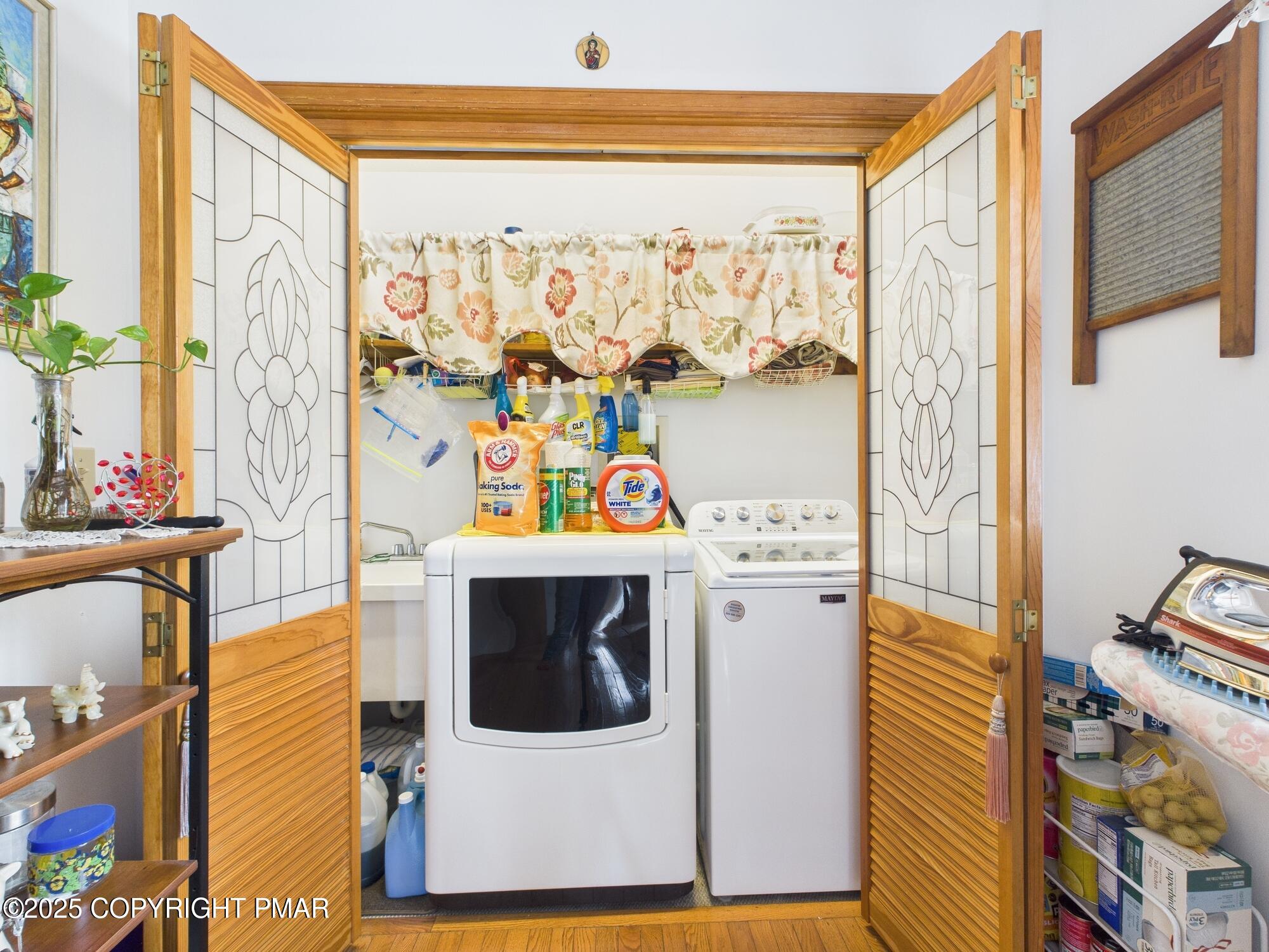197 Hummingbird Trail Bushkill, PA 18324 - Photo 20 of 30 LAUNDRY AREA