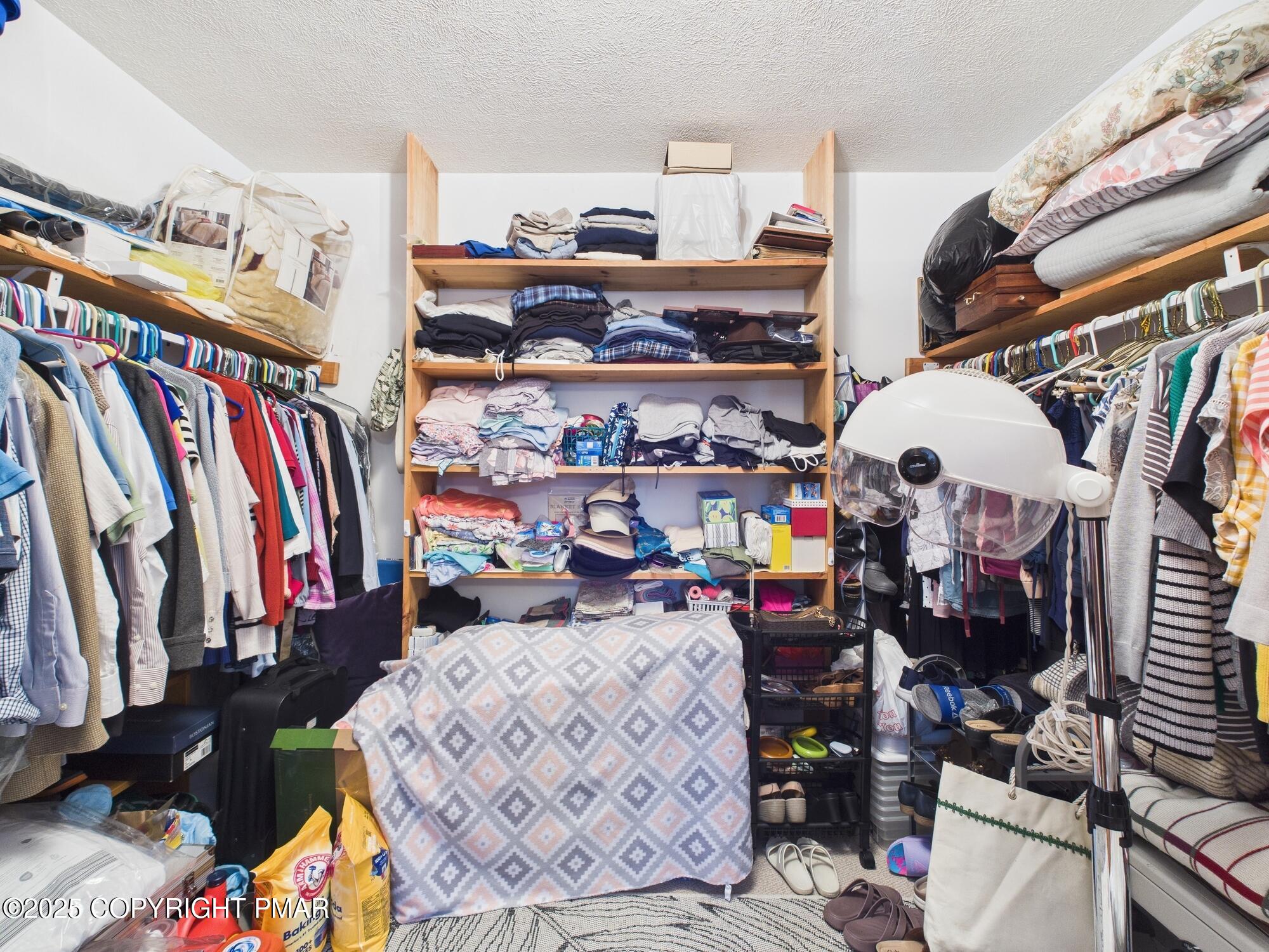 197 Hummingbird Trail Bushkill, PA 18324 - Photo 23 of 30 WALK IN CLOSET PRIMARY