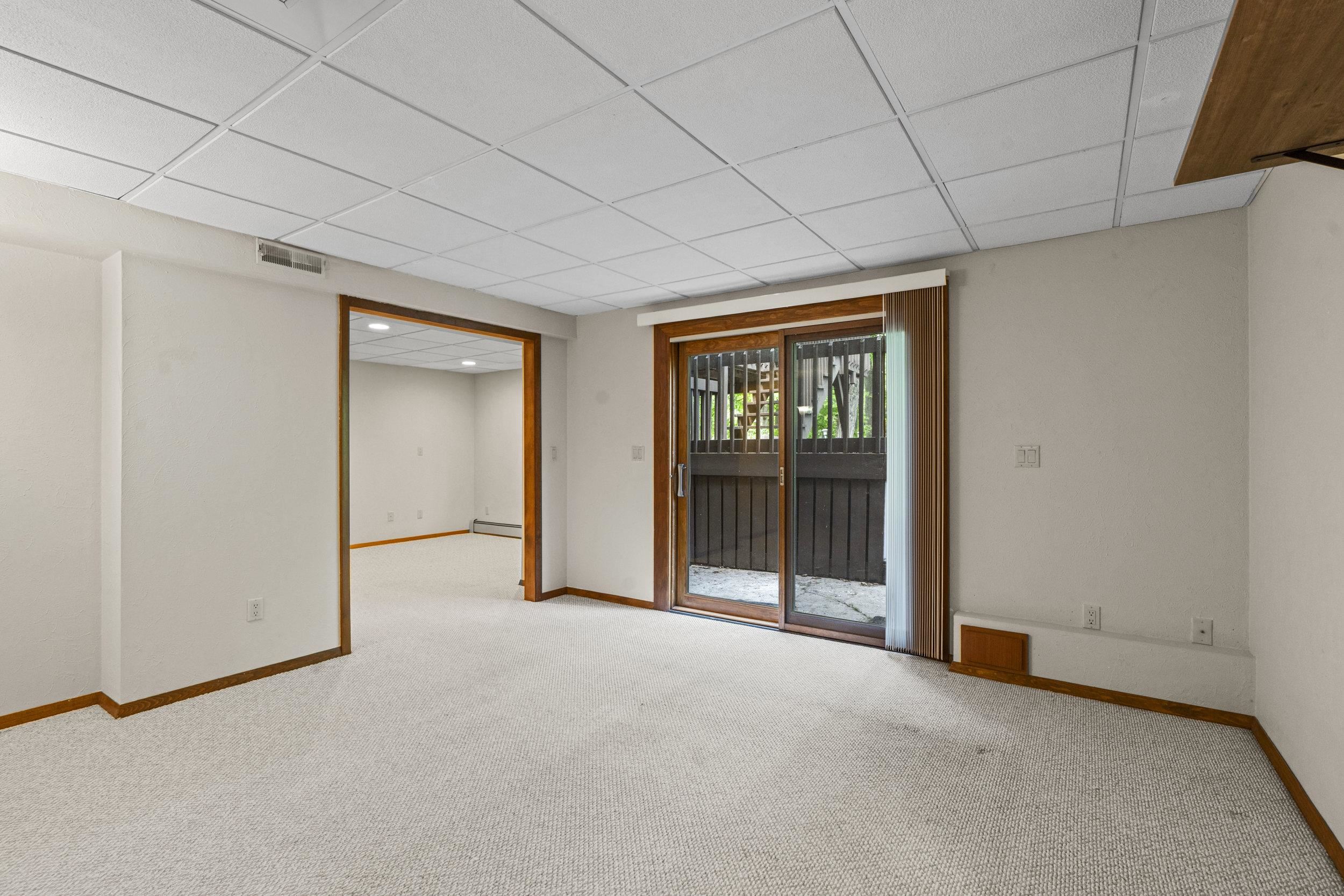 921 Divot Place Green Bay, WI 54313 - Photo 37 of 66