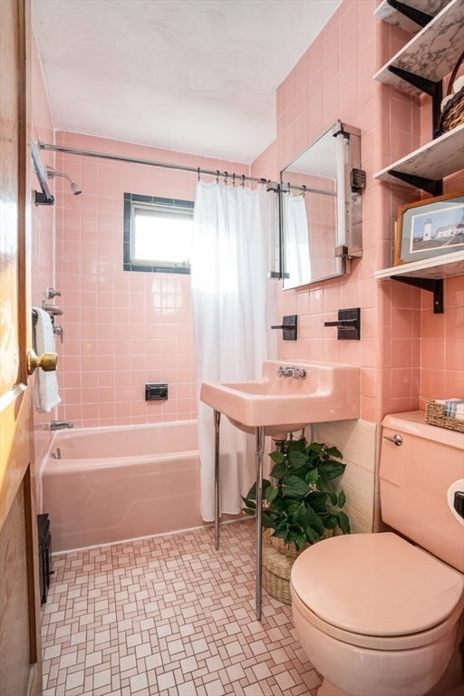 55 Norman Street Springfield, MA 01104 - Photo 23 of 39 Gallery Image 23