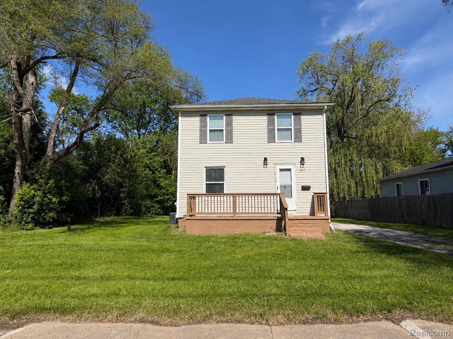 627 Franklin Road Pontiac, MI 48341 - Photo 1 of 21 Franklin.jpeg