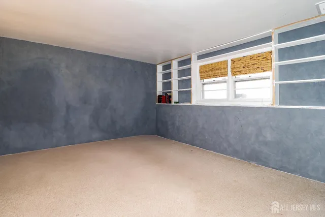 $675,000 | 74 Newman Street, Metuchen, NJ 08840