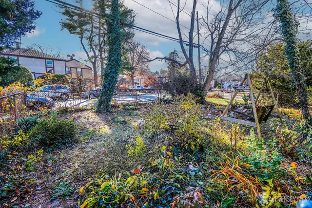 $675,000 | 74 Newman Street, Metuchen, NJ 08840