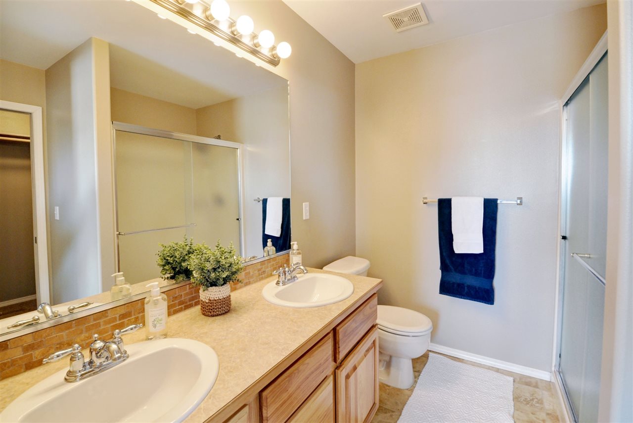 1711 West Tree Lane Spokane, WA 99208 - Photo 17 of 31 Gallery Image 17