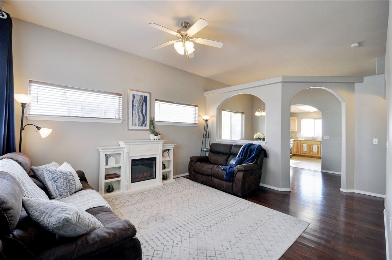 1711 West Tree Lane Spokane, WA 99208 - Photo 4 of 31 Gallery Image 4