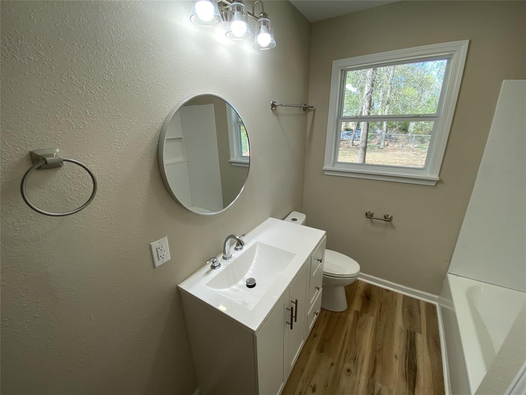 203 Elam Street Mansfield, LA 71052 - Photo 12 of 18 a utility room with dryer and washer