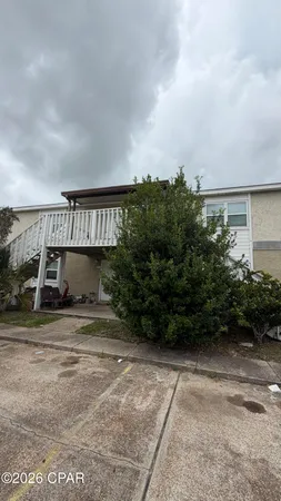 $1,000 | 3914 East 11th Street, Unit 402, Panama City, FL 32404
