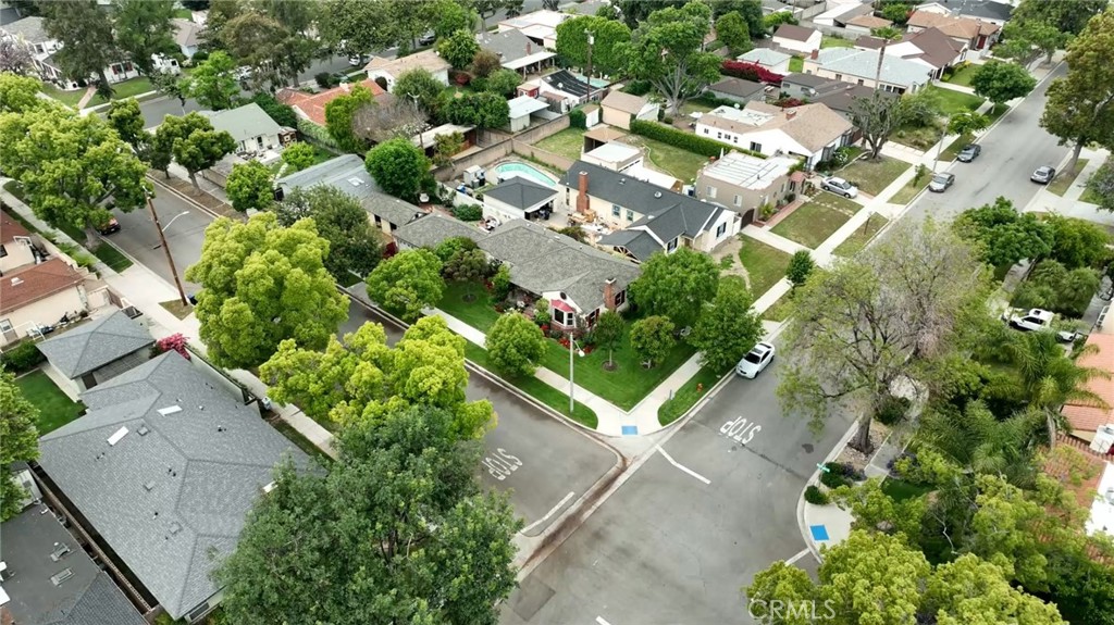 1505 Parkside Avenue, Burbank, CA 91506 Compass