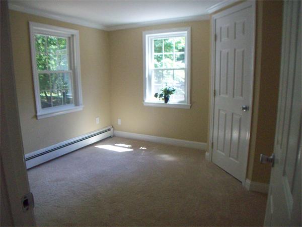 17 Colburn Road Reading, MA 01867 - Photo 10 of 20 Gallery Image 10