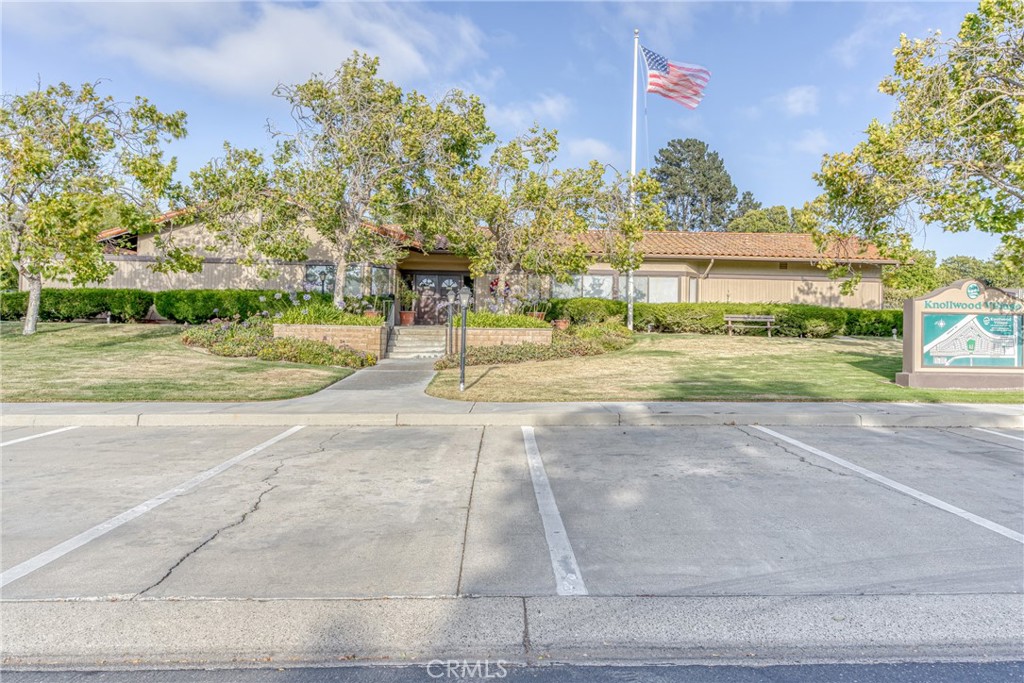 1124 Cardiff Lane Santa Maria, CA 93455 - Photo 25 of 33 Clubhouse