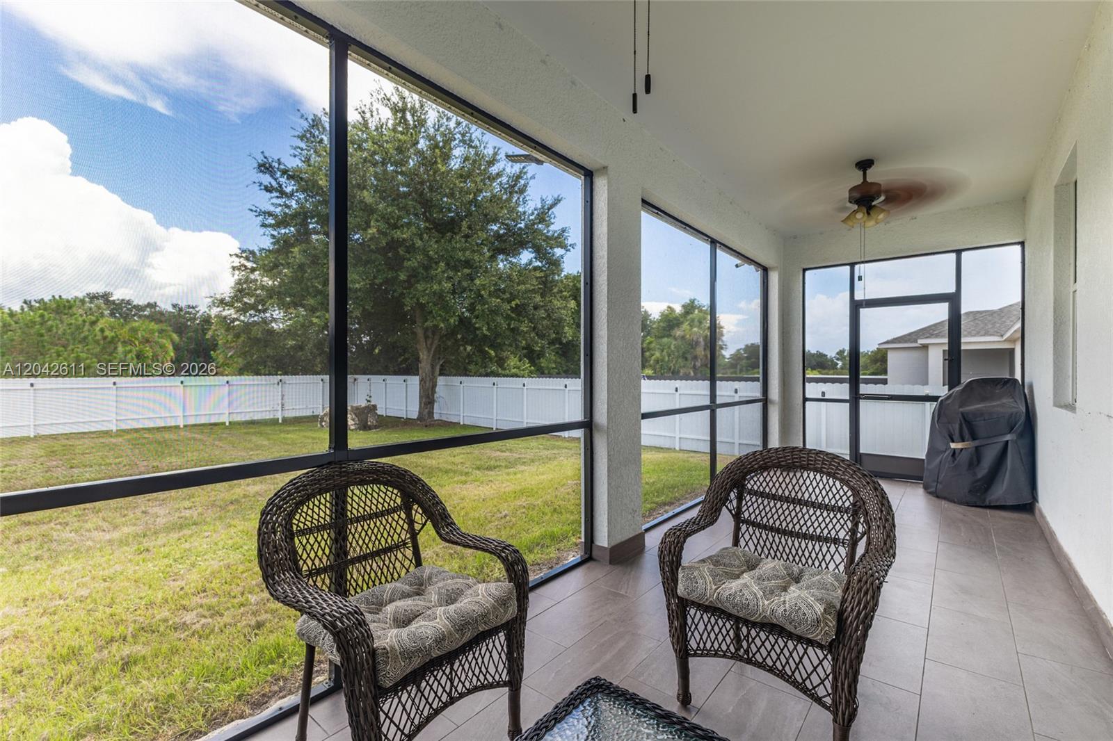 365 Ranier Avenue Lehigh Acres, FL 33974 - Photo 17 of 50