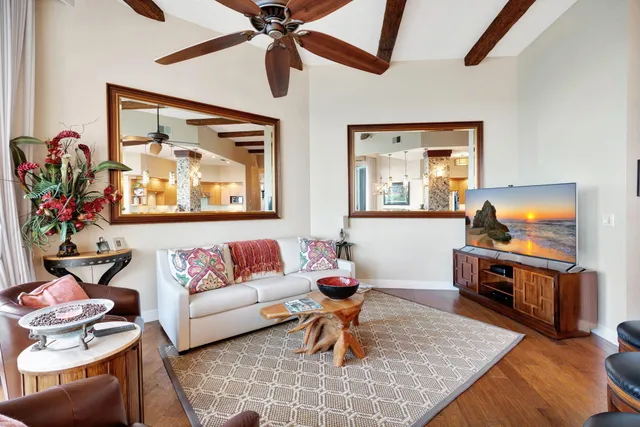 a view of a multi story building