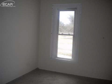 12531 Tuscola Road Clio, MI 48420 - Photo 11 of 16 20434041-10.JPG